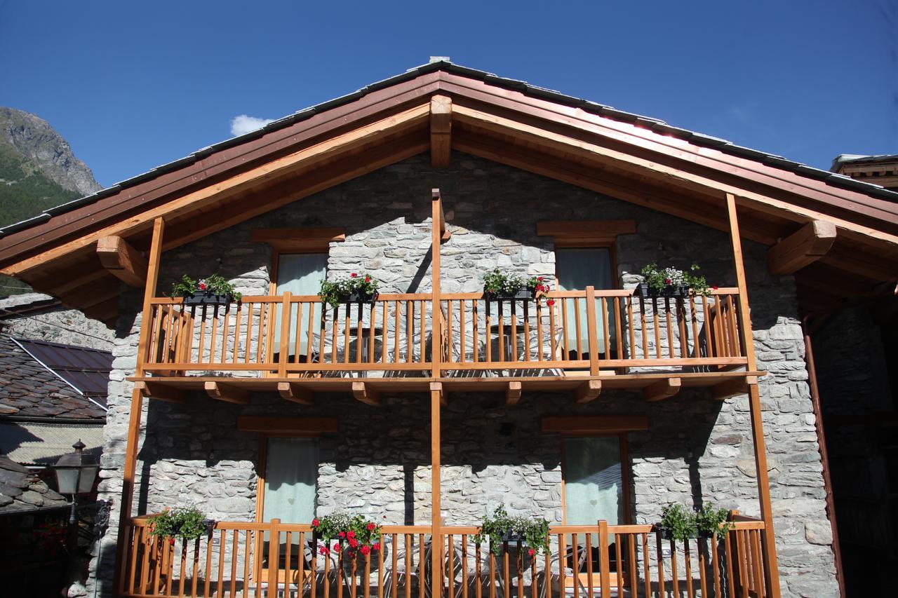 布吕松Mi Casa Tu Casa住宿加早餐旅馆 外观 照片